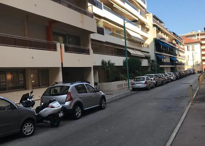 Climatise, Calme, Centre Menton, Terrasse - Fr-1-196-335 Apartment Menton